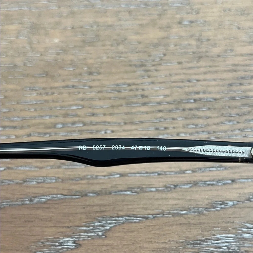 Ray-Ban‎ Classic Black Round Prescription Eyeglasses with Case